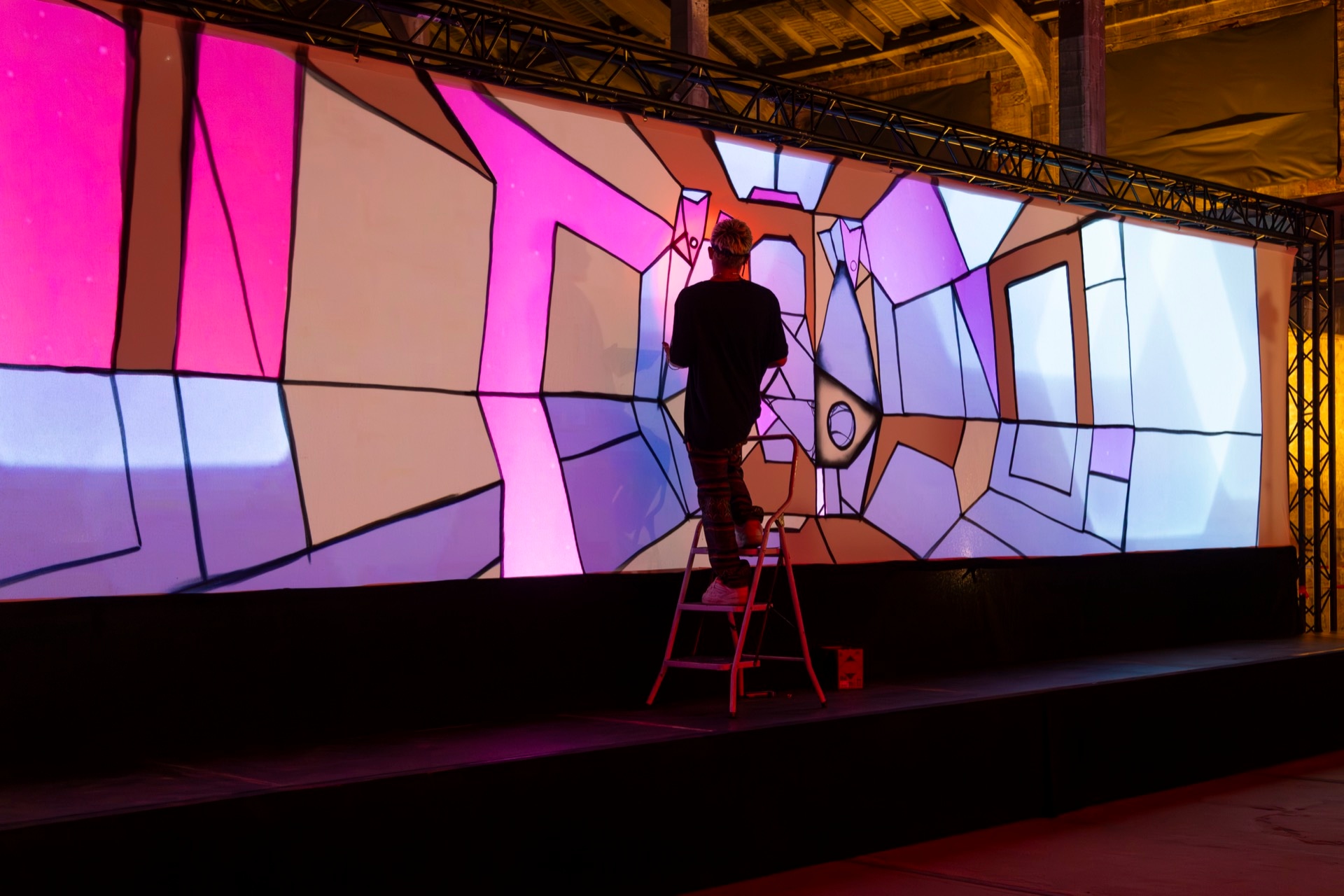 French Tech Night 2025 — dîner de gala dans la Halle 44 éclairée
